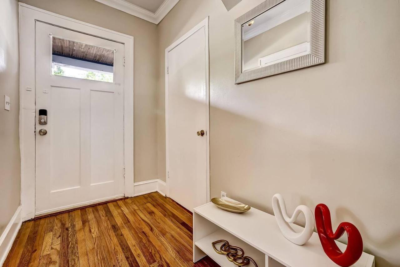 The White Len Apartment Jacksonville Bagian luar foto